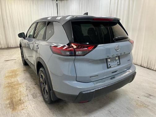 Boulder Gray Metallic 2026 Nissan Rogue SV
