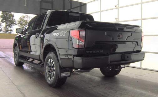 2024 Nissan Titan PRO-4X
