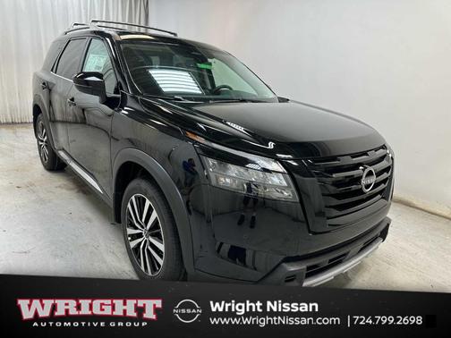 2025 Nissan Pathfinder Platinum