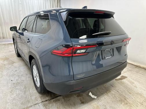 Storm 2025 Toyota Grand Highlander XLE