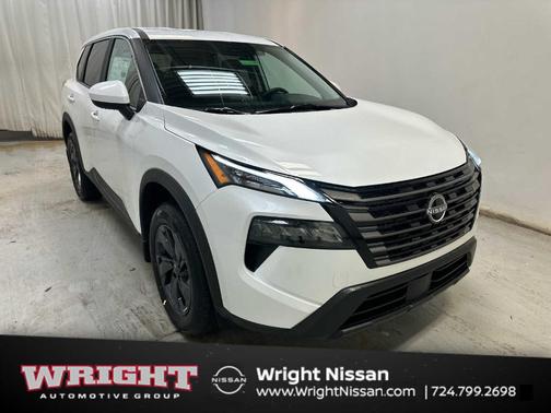 Pearl 2026 Nissan Rogue SV