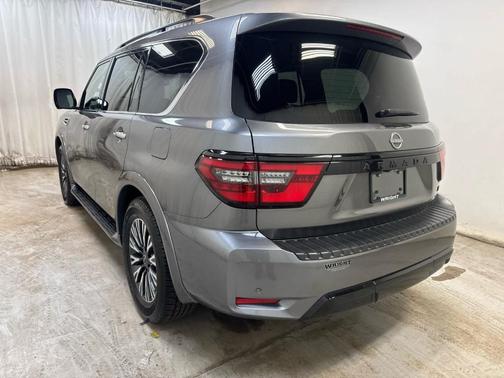 Gun Metallic 2024 Nissan Armada SL