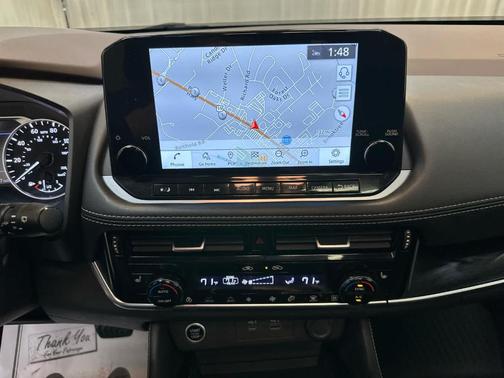 2022 Nissan Rogue SL