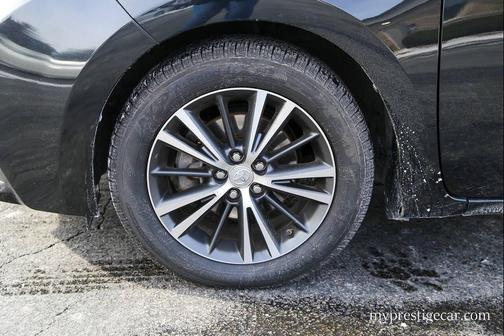 2016 Toyota Corolla LE Plus