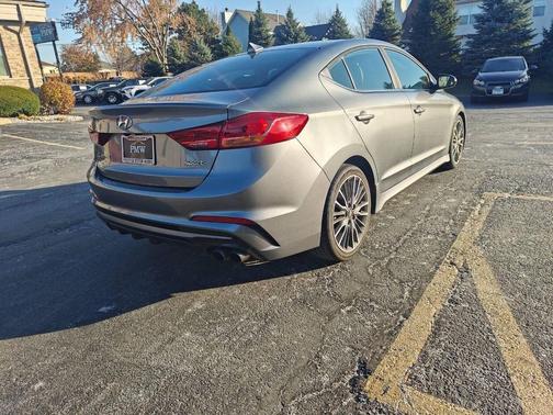 2018 Hyundai ELANTRA Sport