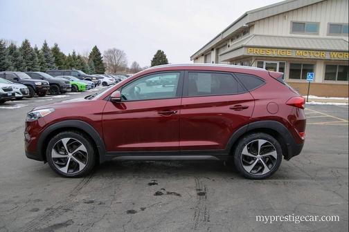 2016 Hyundai TUCSON Sport