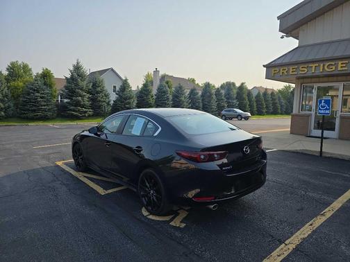2024 Mazda Mazda3 2.5 S Select Sport