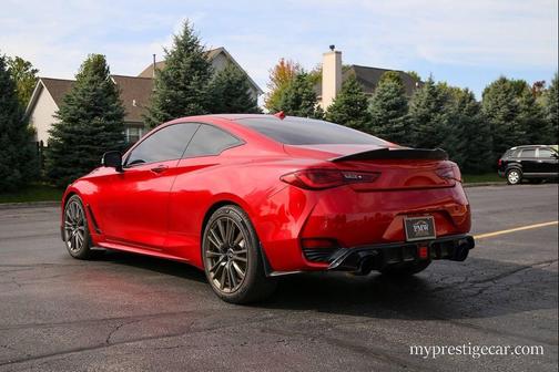 2017 INFINITI Q60 3.0t Red Sport 400