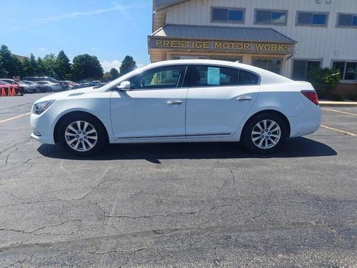 White Diamond Tricoat 2014 Buick LaCrosse Leather