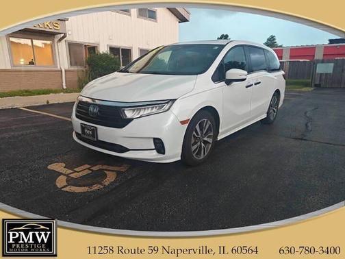 Platinum White Pearl 2022 Honda Odyssey Touring