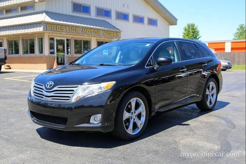Black 2011 Toyota Venza Base