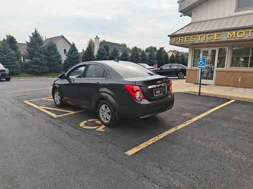 2016 Chevrolet Sonic LT