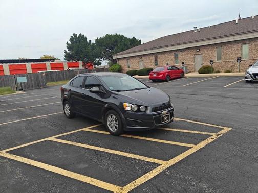 2016 Chevrolet Sonic LT