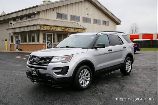 2017 Ford Explorer Base