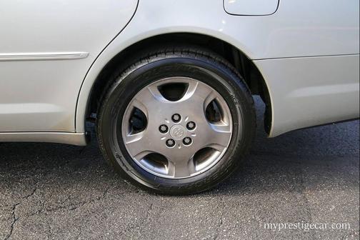 2003 Toyota Avalon XL