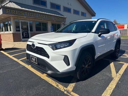2019 Toyota RAV4 LE