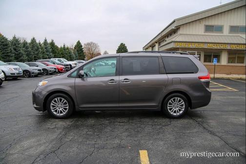 2014 Toyota Sienna XLE