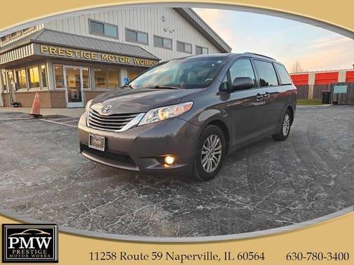 2014 Toyota Sienna XLE