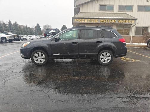 2010 Subaru Outback 2.5 i Premium