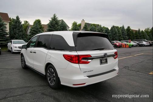 Platinum White Pearl 2021 Honda Odyssey EX-L