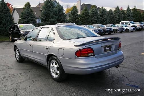 1999 Oldsmobile Intrigue GL