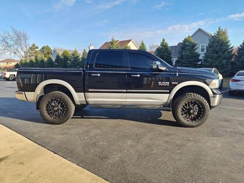 Black Clearcoat 2014 RAM 1500 Laramie