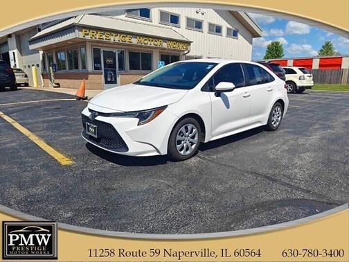 Super White 2022 Toyota Corolla LE