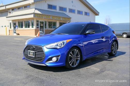 Ultra Black 2016 Hyundai Veloster Turbo