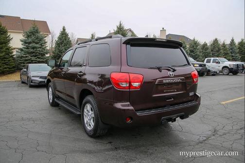 2014 Toyota Sequoia SR5