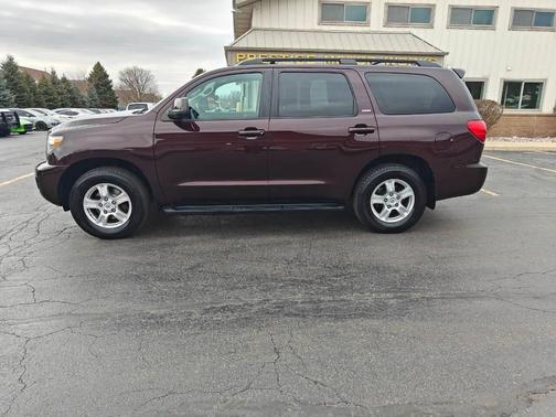 2014 Toyota Sequoia SR5