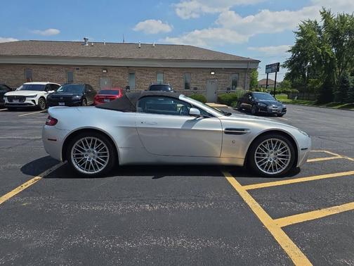 2009 Aston Martin V8 Vantage Base