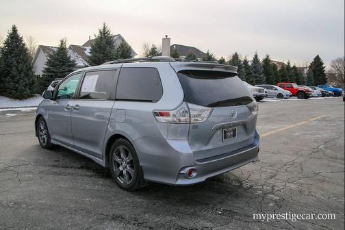 2017 Toyota Sienna SE Premium