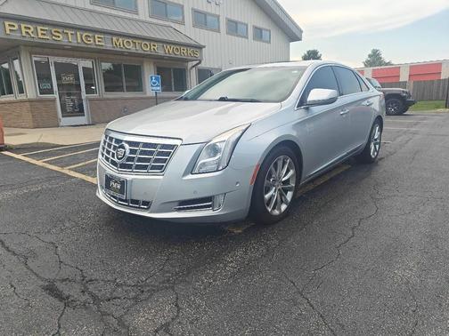 Radiant Silver Metallic 2014 Cadillac XTS Luxury