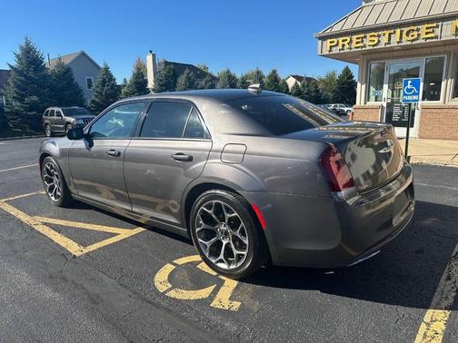 2015 Chrysler 300 S