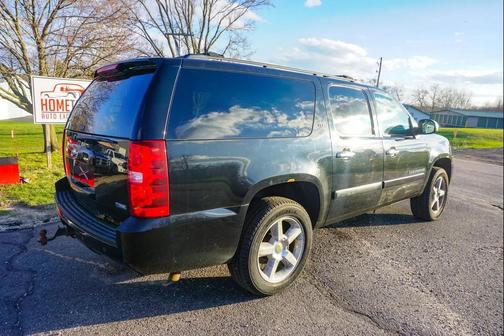 Black 2008 Chevrolet Suburban 1500 LTZ
