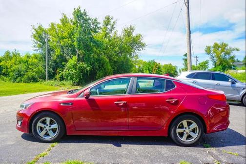 Red 2015 Kia Optima LX