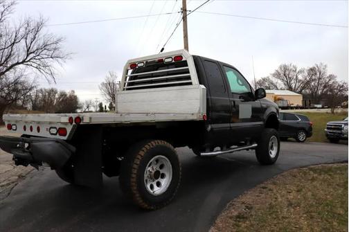 2002 Ford F-250 Lariat