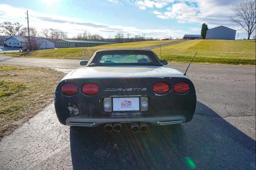 2001 Chevrolet Corvette Base