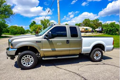 2002 Ford F-250 Lariat