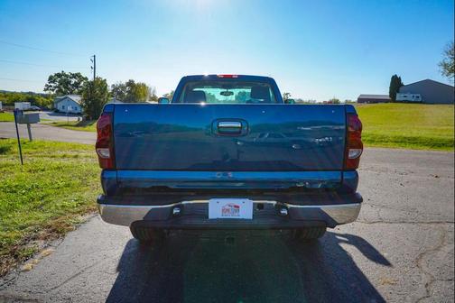 2004 Chevrolet Silverado 2500 LS H/D