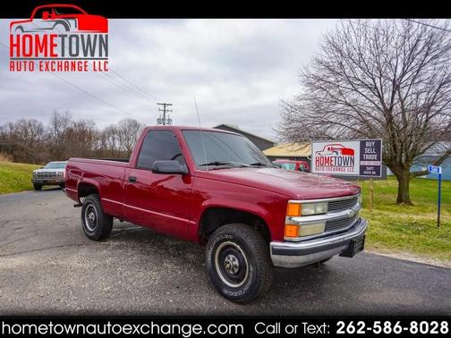 Red 1992 Chevrolet 1500 Reg Cab 117.5'' WB 4WD