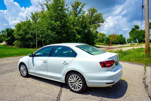 2016 Volkswagen Jetta 1.8T SEL
