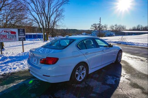 2012 BMW 528 xDrive