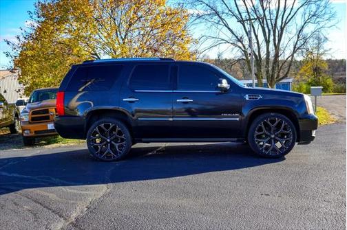 2012 Cadillac Escalade Platinum Edition