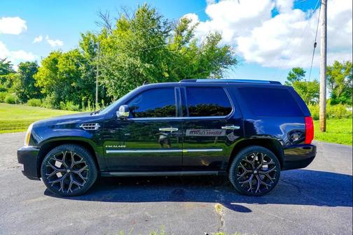 2012 Cadillac Escalade Platinum Edition