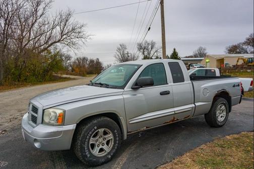 2006 Dodge Dakota SLT Club Cab