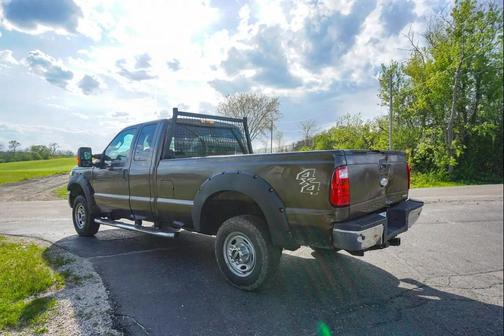 Brown 2015 Ford F-250 XLT
