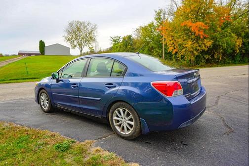 2013 Subaru Impreza 2.0i Premium
