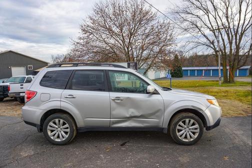 2011 Subaru Forester 2.5 X Premium