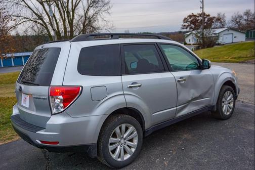2011 Subaru Forester 2.5 X Premium